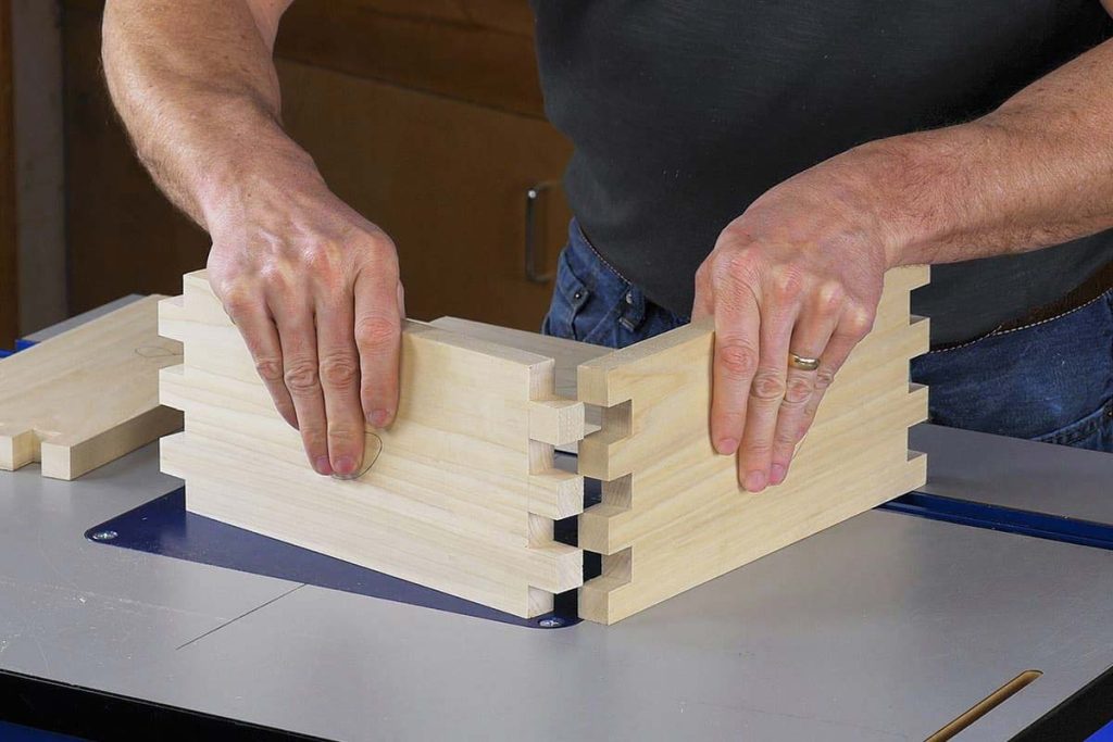 فینگر جوینت